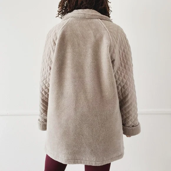 vintage Jones New York tan quilted fleece coat - Picture 6 of 8